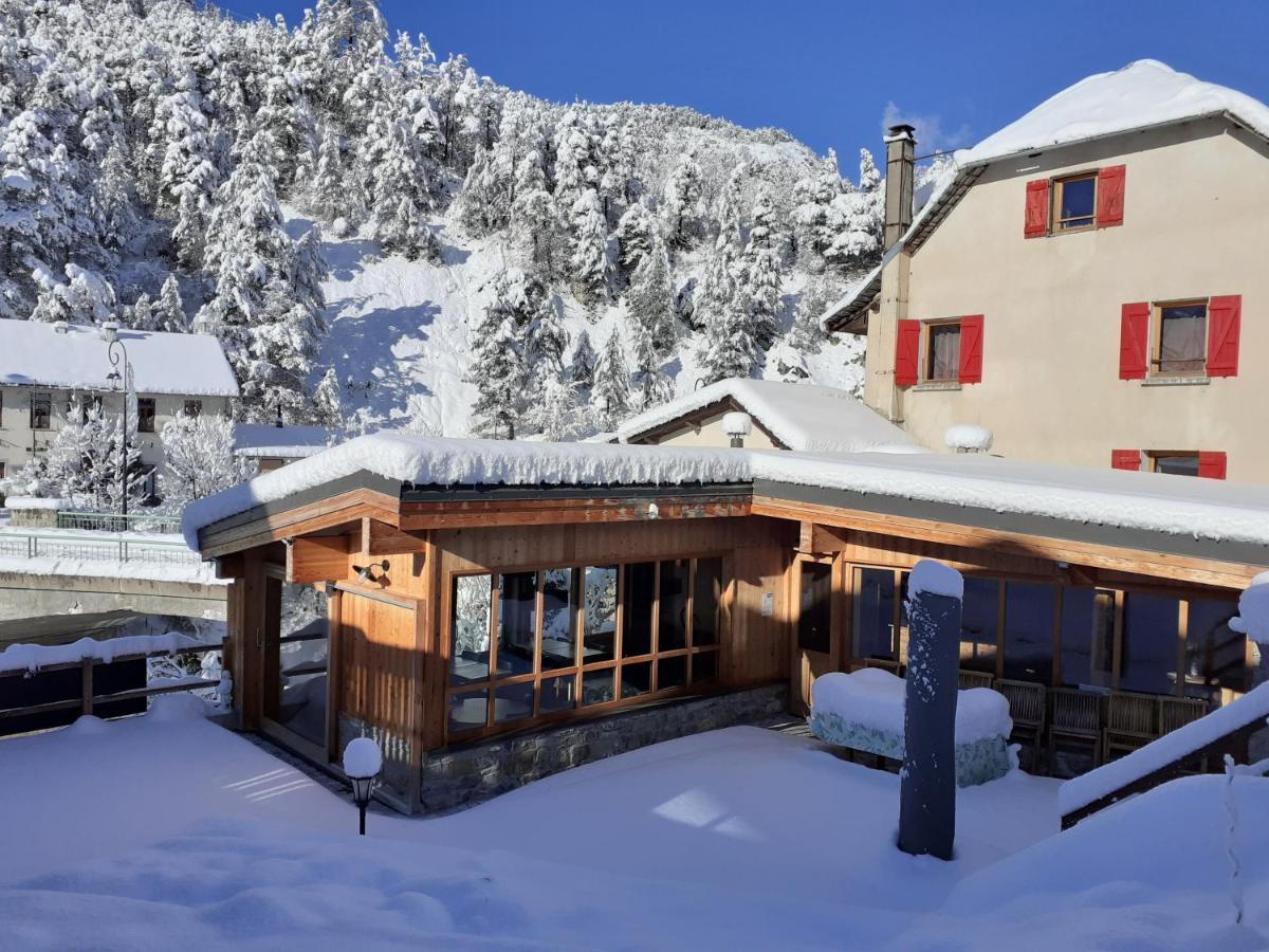 Auberge Du Bachelard Uvernet-Fours Kültér fotó