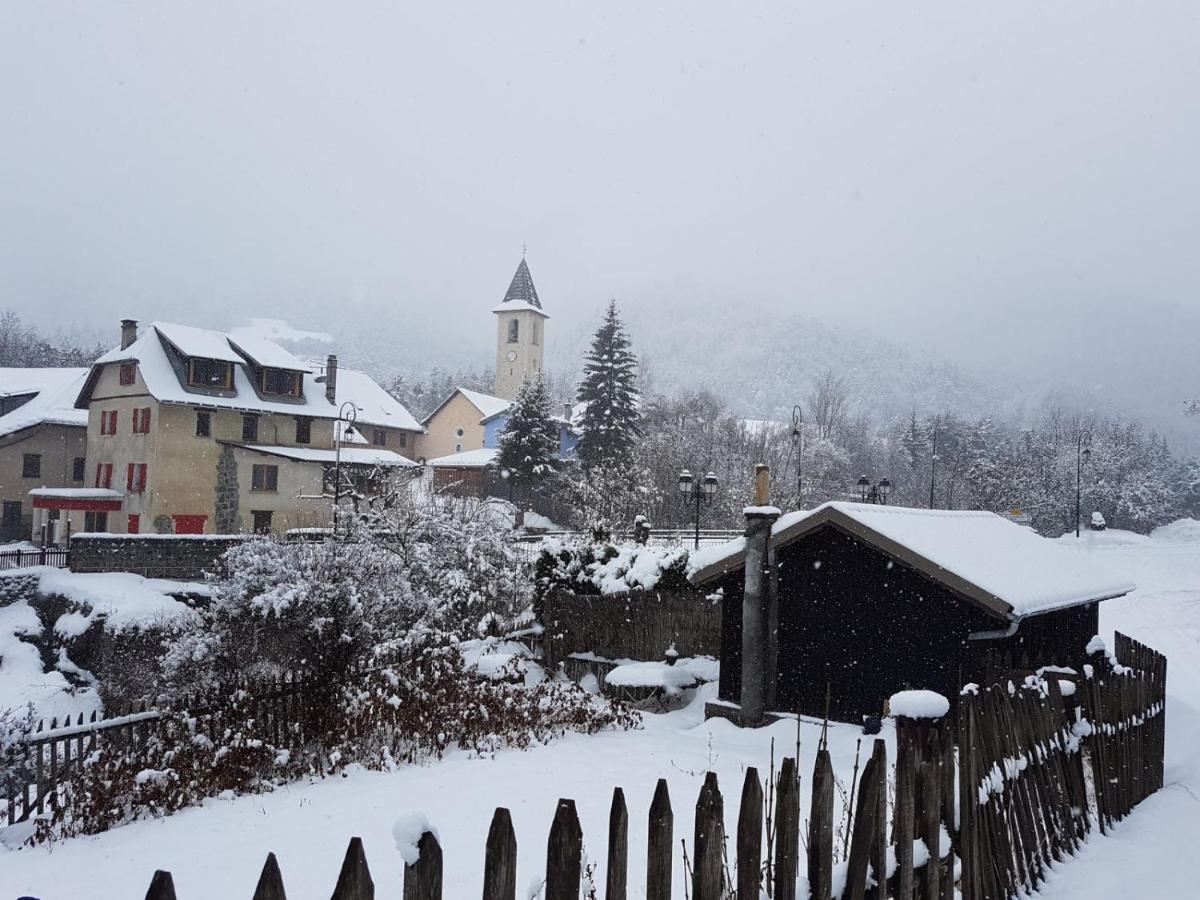 Auberge Du Bachelard Uvernet-Fours Kültér fotó